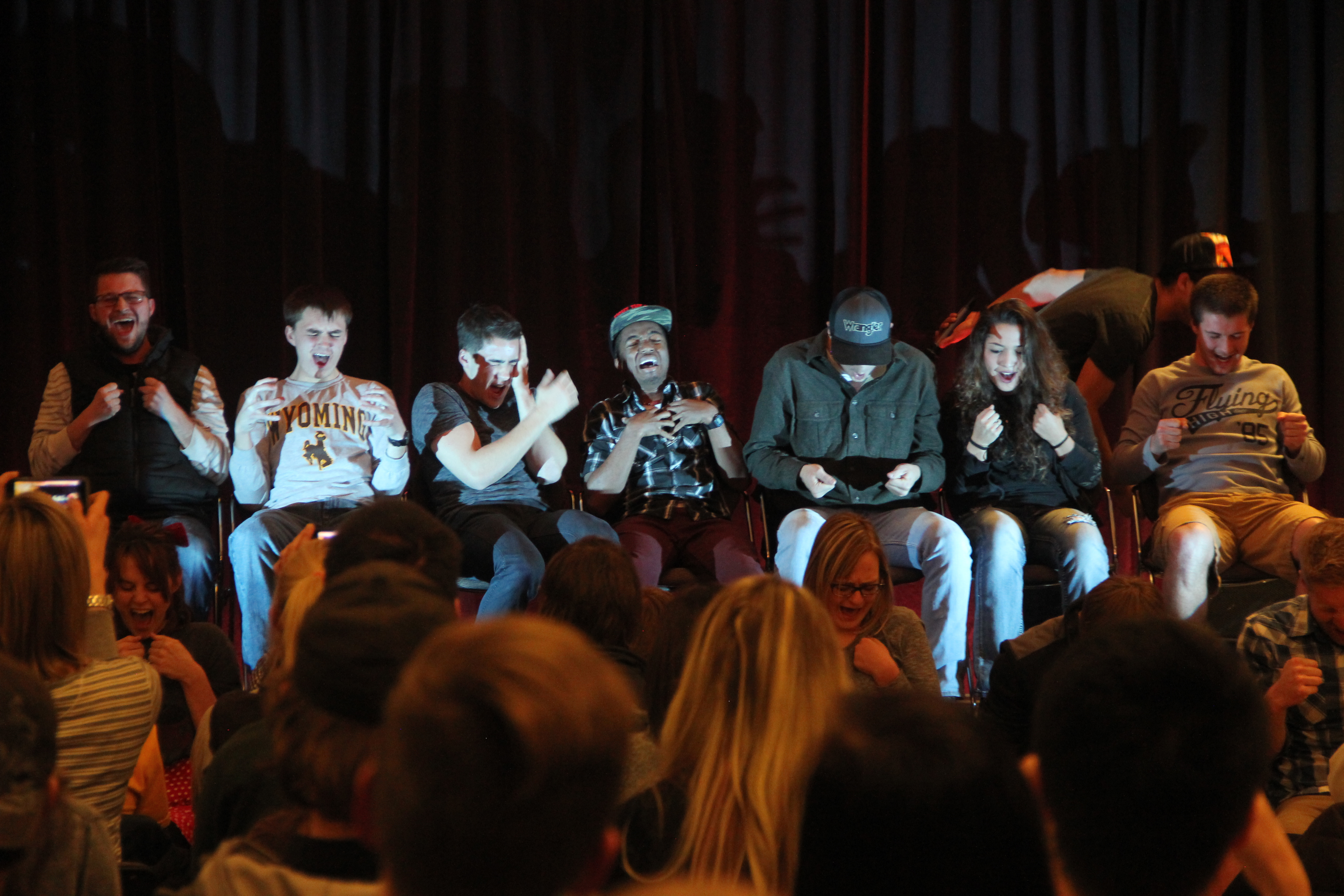 Drake makes appearance for hypnotized students